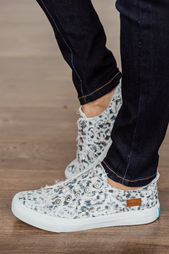 Grasshopper shoes sale clearance deals outlet