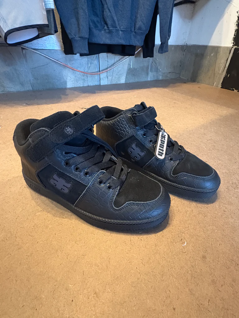 iPath Grasshopper eco-friendly skate shoe hemp natural
